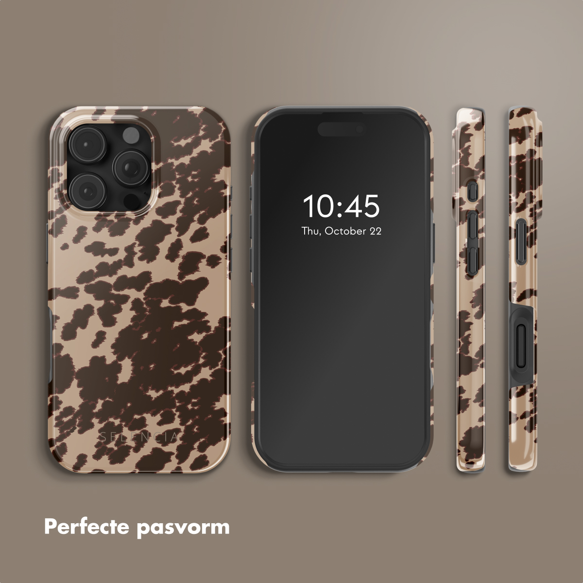 Telefoon in een koeienprint hoesje. Drie aanzichten: voor, achter en zijkant. Klok geeft 10:45 aan, 22 oktober.