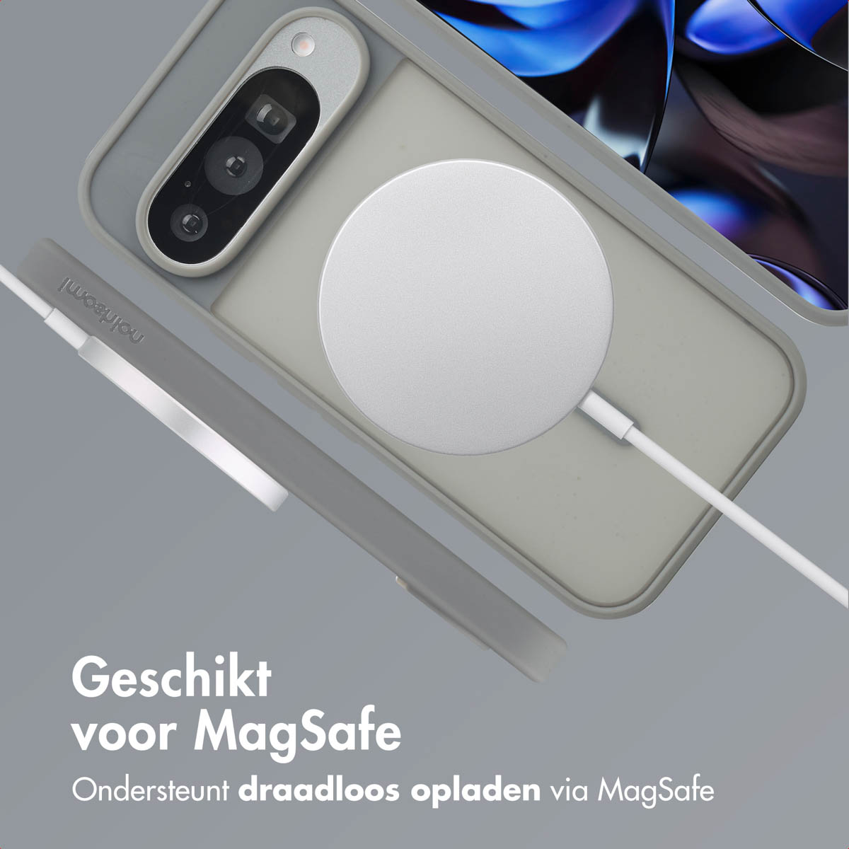 Telefoon in hoes, MagSafe-oplader. Grijze achtergrond. Tekst: Geschikt voor MagSafe.