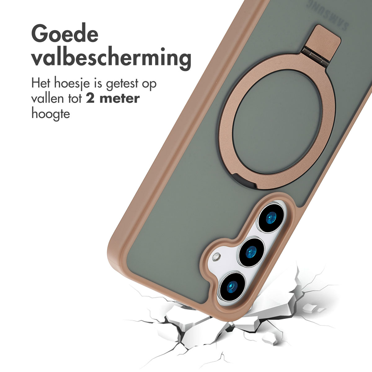 Telefoonhoes met camering. De hoes valt en breekt de grond. Teksten op de achtergrond.