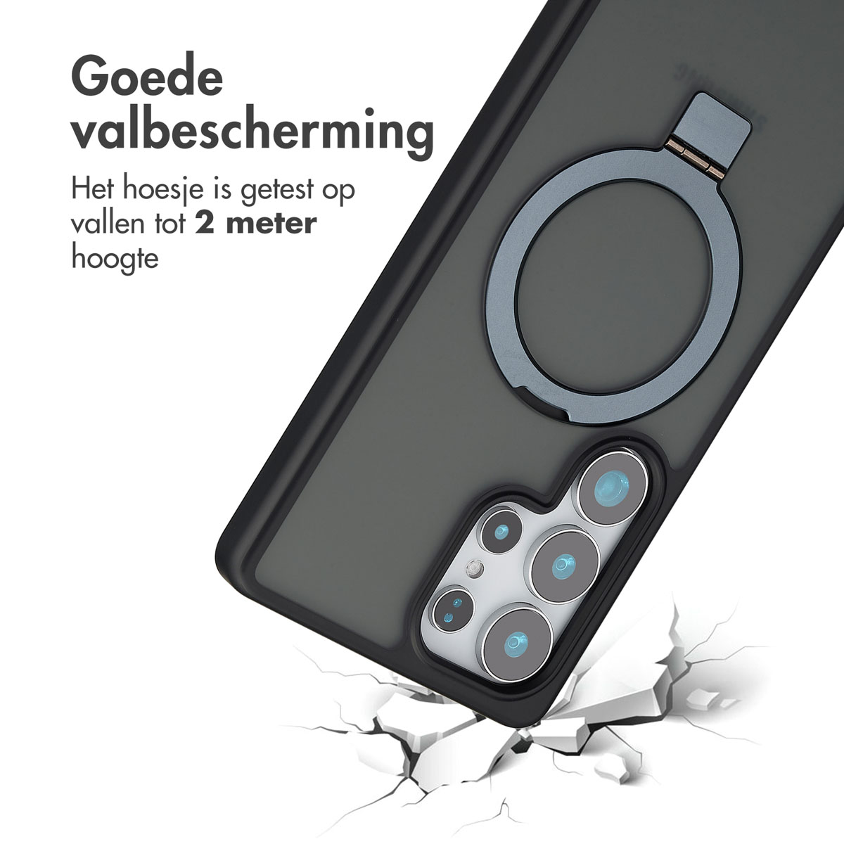 Coque de téléphone avec anneau à l'arrière, tombant et se cassant. Texte : 'Goede valbescherming'.