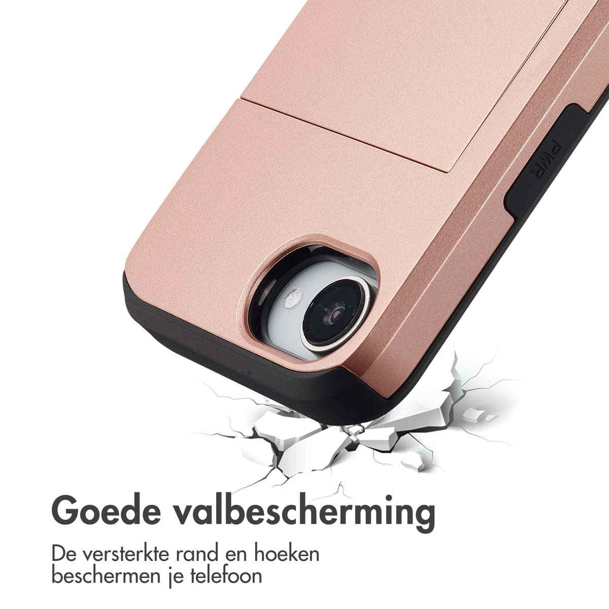Een telefoonhoesje dat valt met een barstend effect. De hoes is roze en goud.