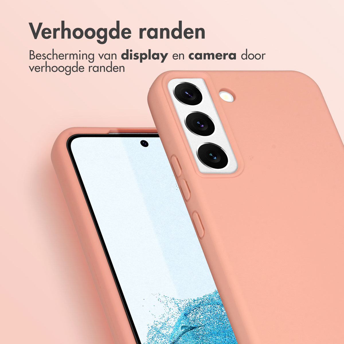 Een roze telefoonhoes met een telefoon erin. De telefoon heeft een scherm en een camera.