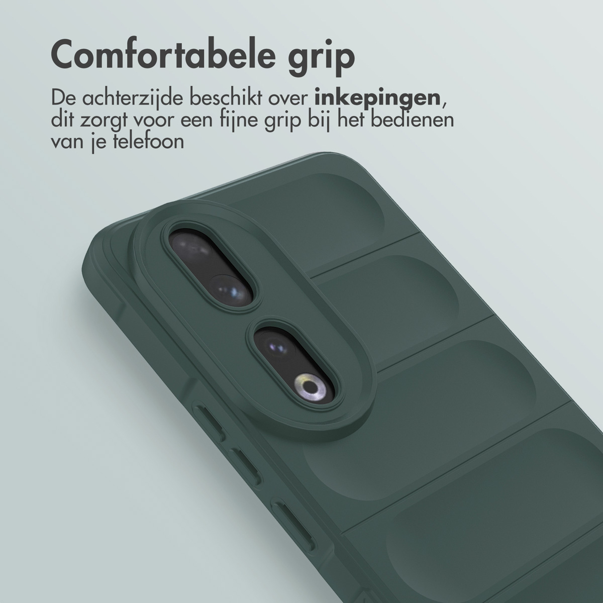 Coque de téléphone vert foncé avec un design nervuré, vue en angle. Le téléphone a une découpe pour la caméra.