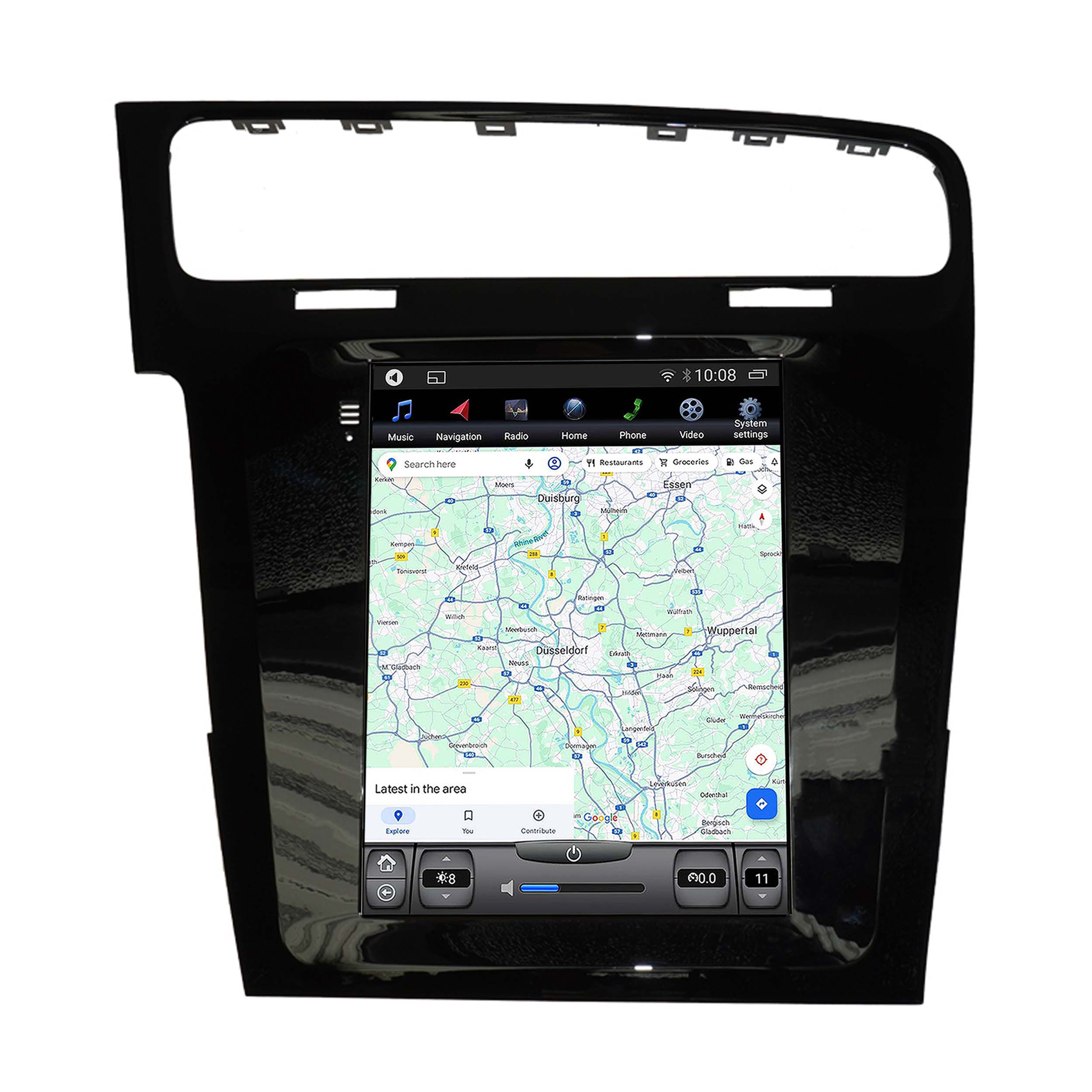 Bildschirm eines Auto-Navigationssystems, der eine Stadtkarte mit verschiedenen Steuerungssymbolen anzeigt.
