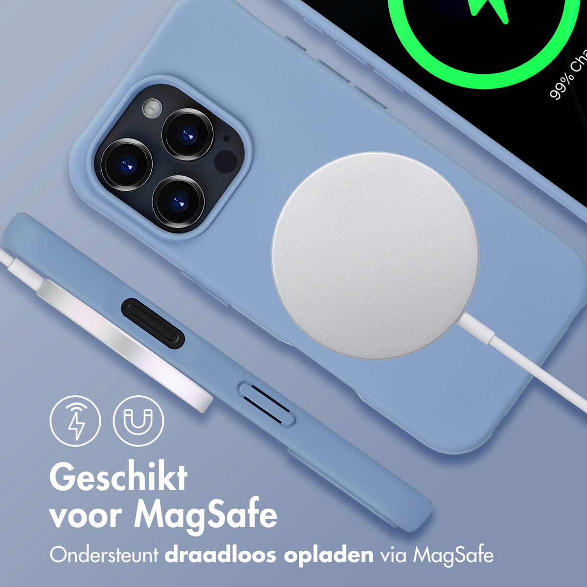 Een blauwe telefoonhoes met een MagSafe-lader. De telefoon is blauw en laadt op een wit oppervlak.