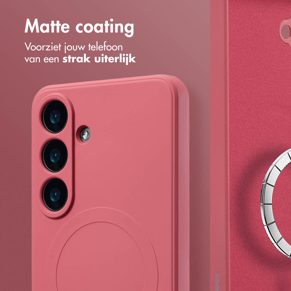 Close-up van een rode telefoonhoes. De hoes heeft een matte coating en een MagSafe-cirkel.