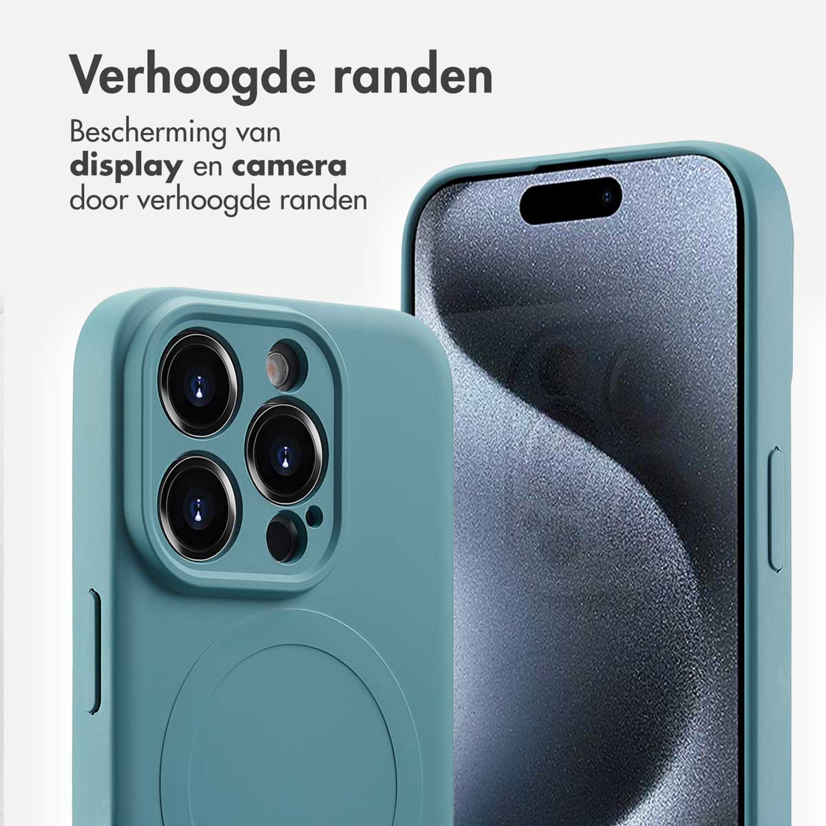 Petrol telefoonhoesje en telefoon met scherm. Verhoogde randen, MagSafe cirkel op de hoes.