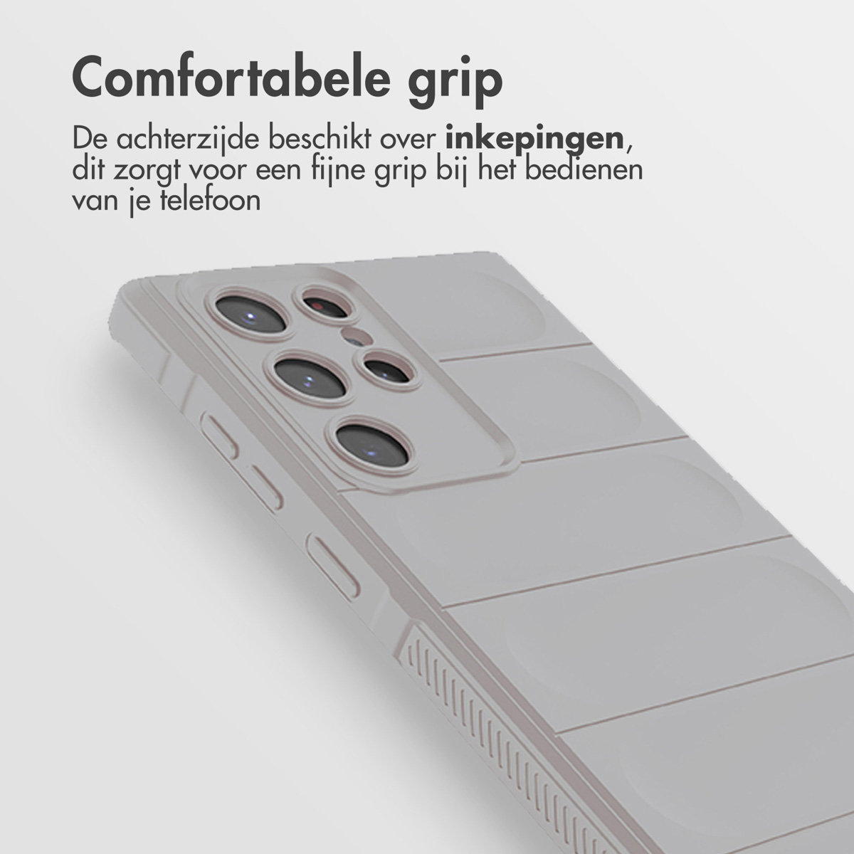 Close-up van de telefoonhoes. De hoes is lichtroze met een textuurontwerp. Tekst: 'Comfortabele grip'.