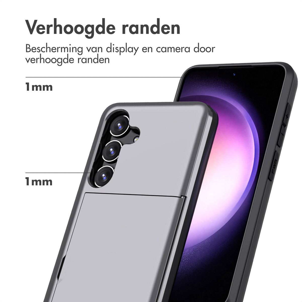 Zilveren telefoonhoes op telefoon. Camera zichtbaar. Nederlandse tekst.