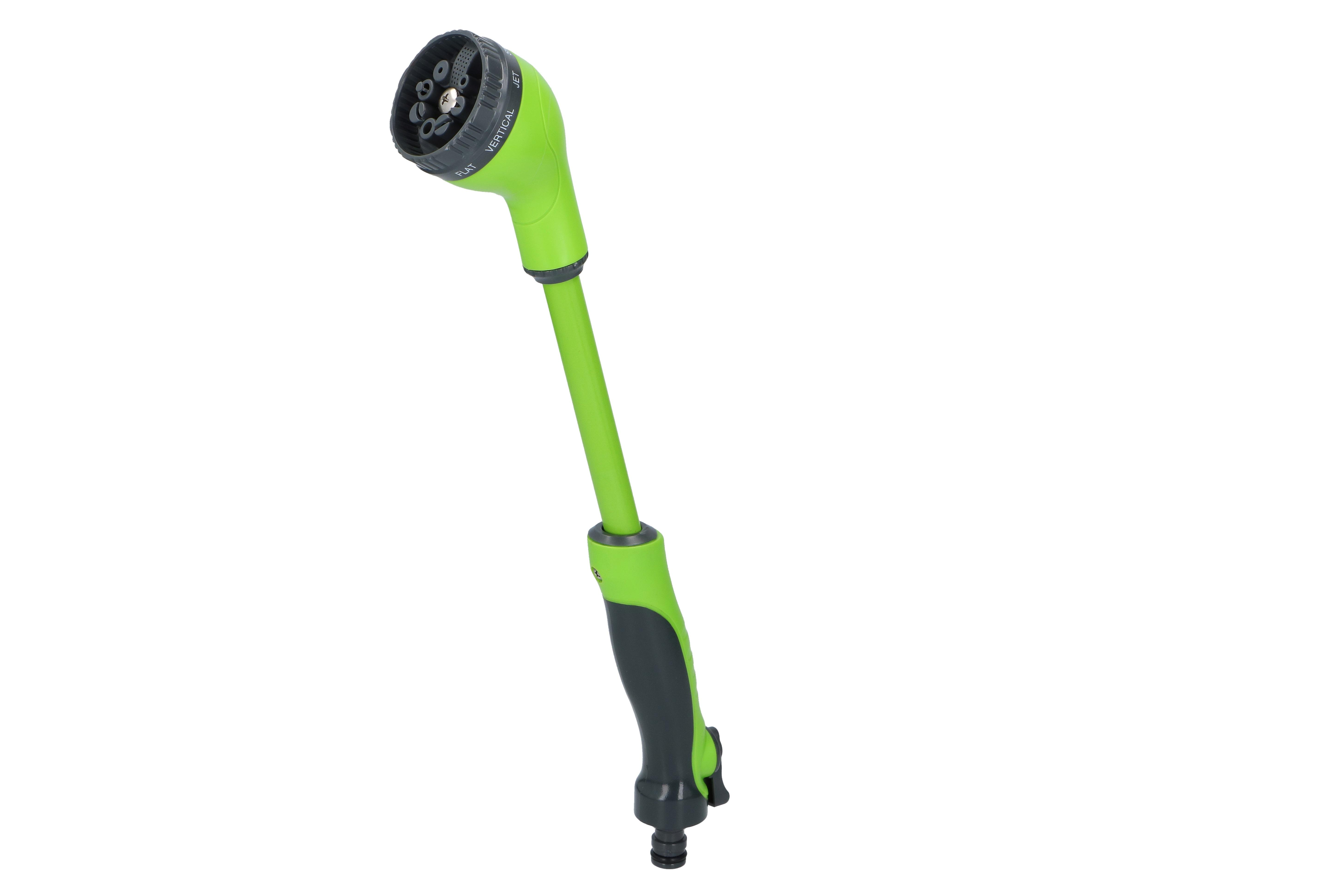 Groene tuinslangsproeier. Het heeft verschillende instellingen voor de waterstraal.