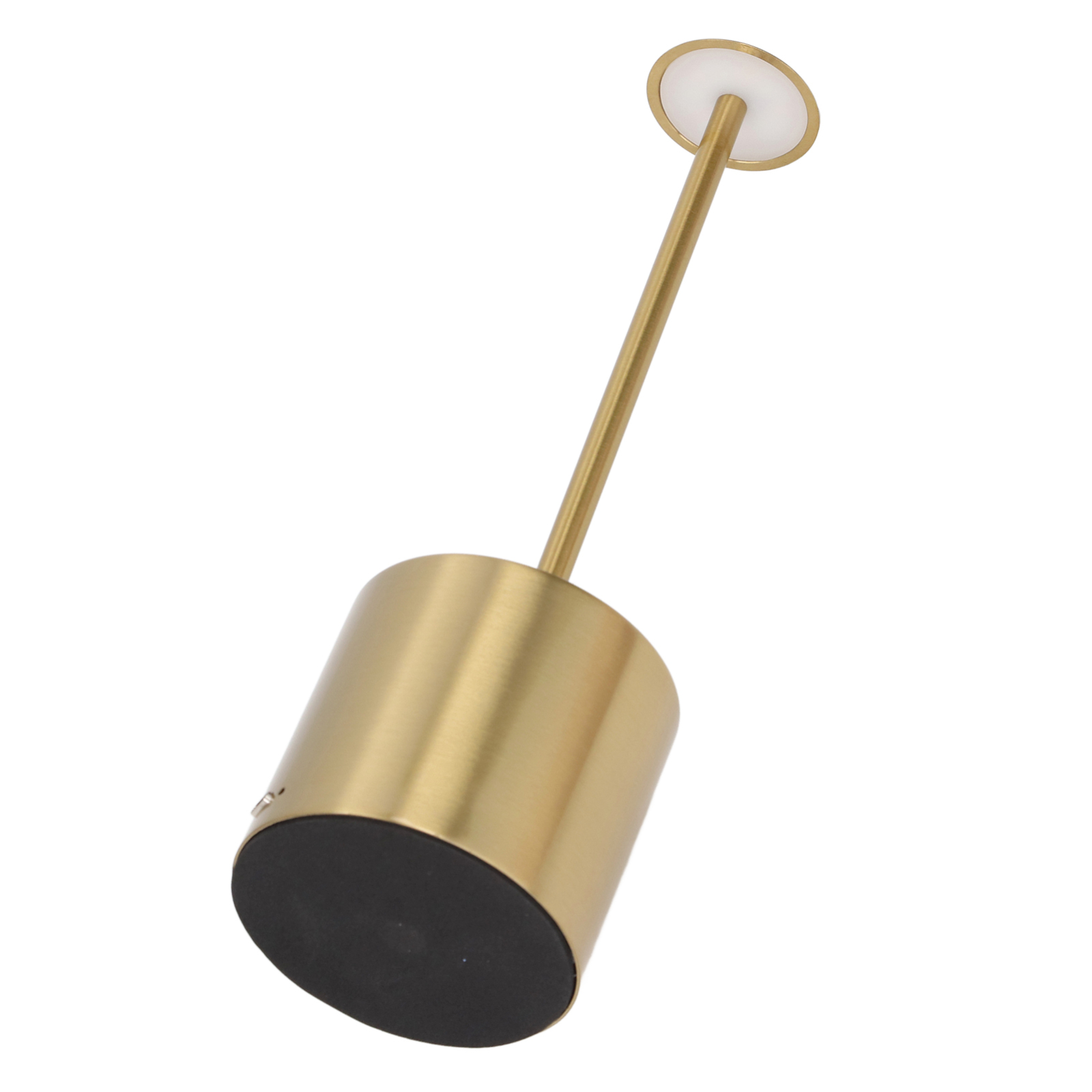 Eine goldfarbene, zylindrische Tischlampe mit weißem Licht. Sie hat einen schwarzen Sockel und ist auf weißem Hintergrund.