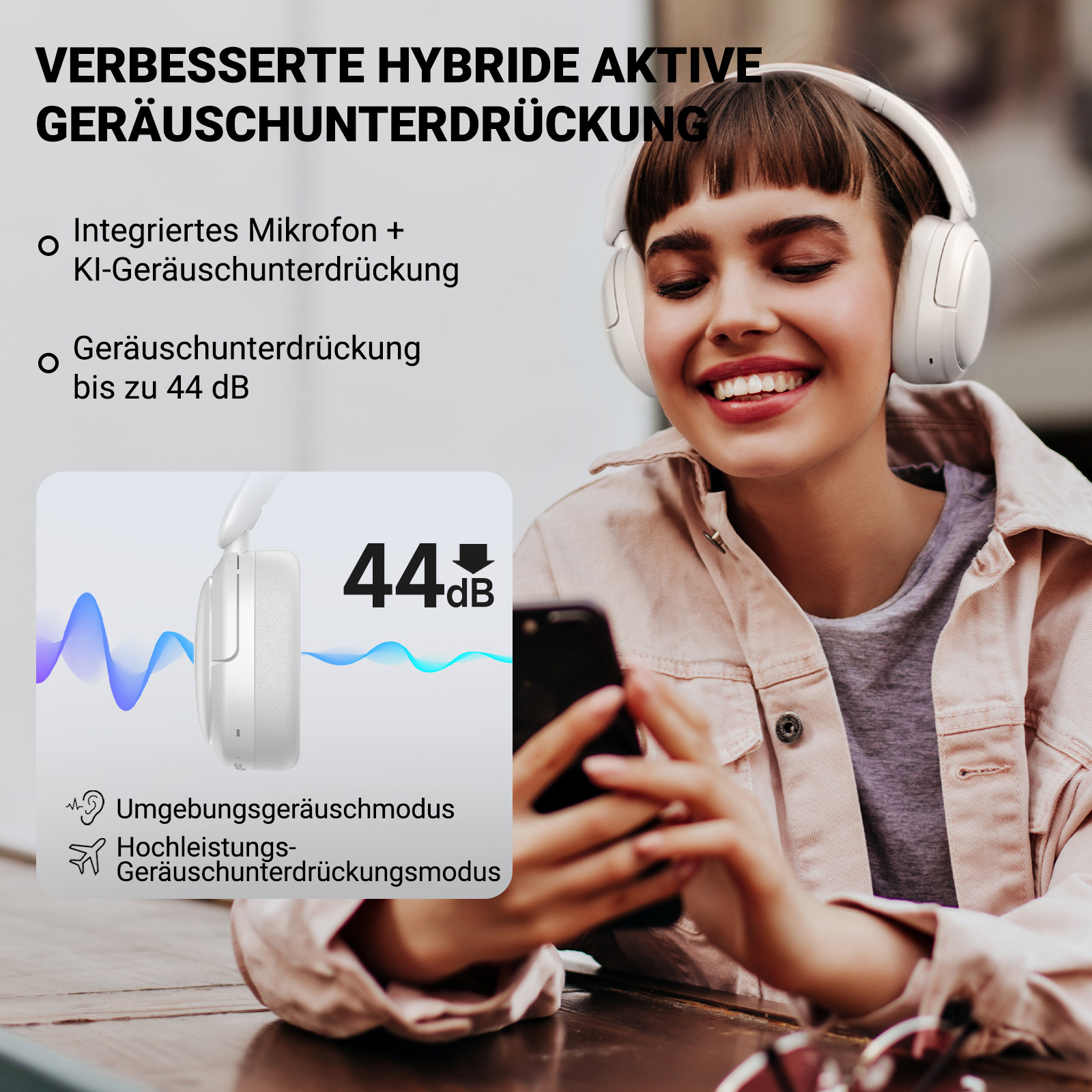 Eine Frau mit Kopfhörern benutzt ein Telefon, mit Informationen zur Geräuschreduzierung.