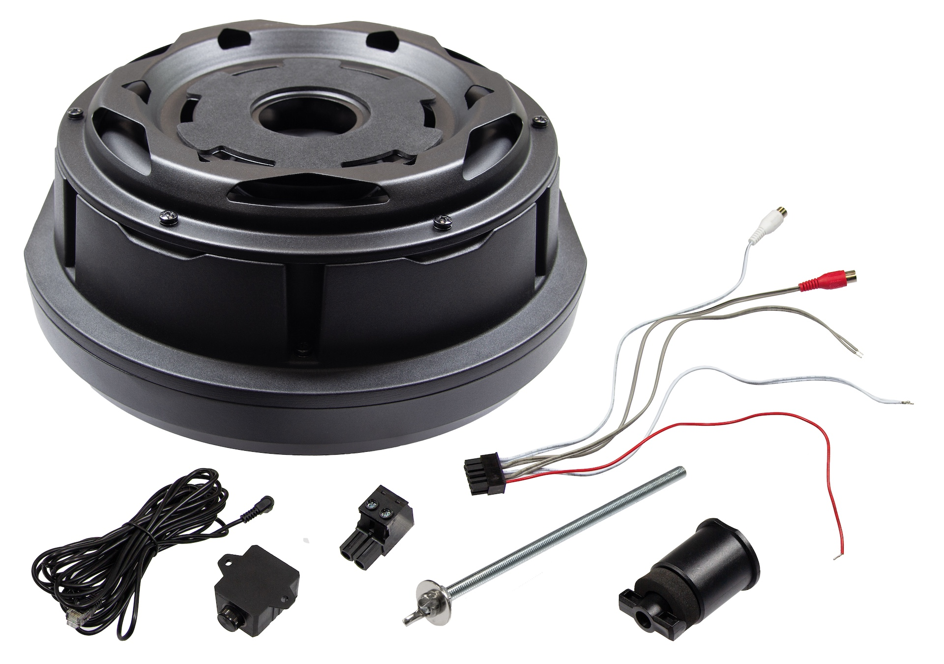 Schwarzer Subwoofer mit verschiedenen Drähten und Komponenten.