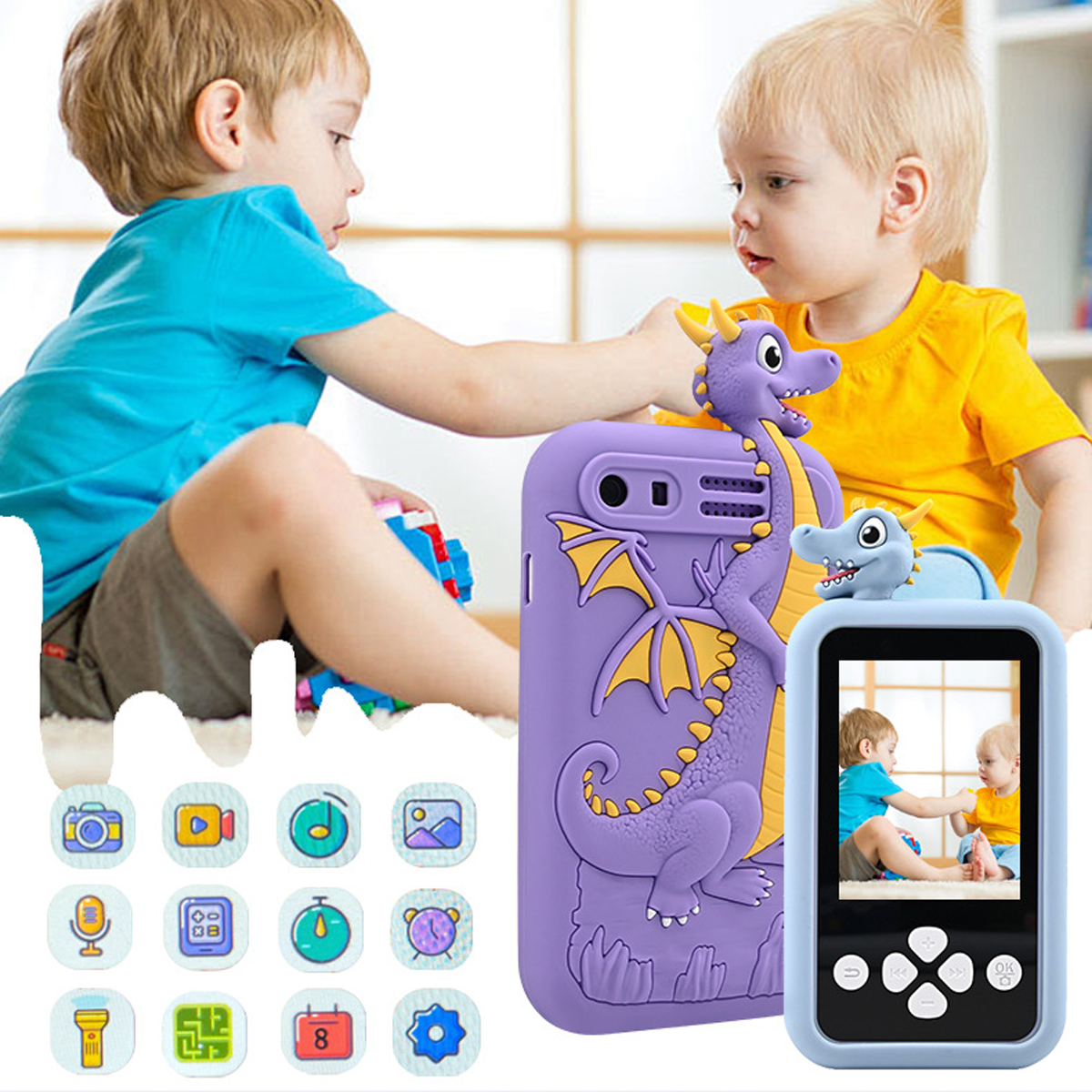 Due bambini con custodia per fotocamera digitale e custodia drago viola.
