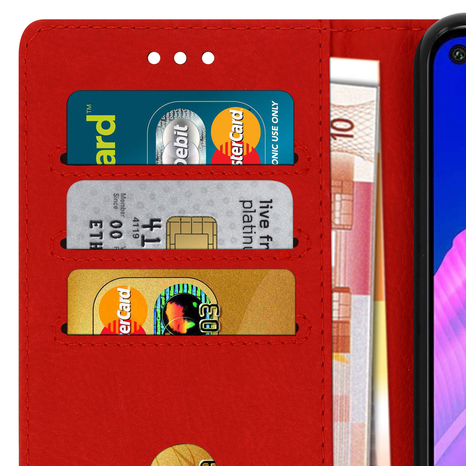 Custodia per telefono rossa aperta che mostra carte e un telefono. Le carte includono una carta di debito e Mastercard.