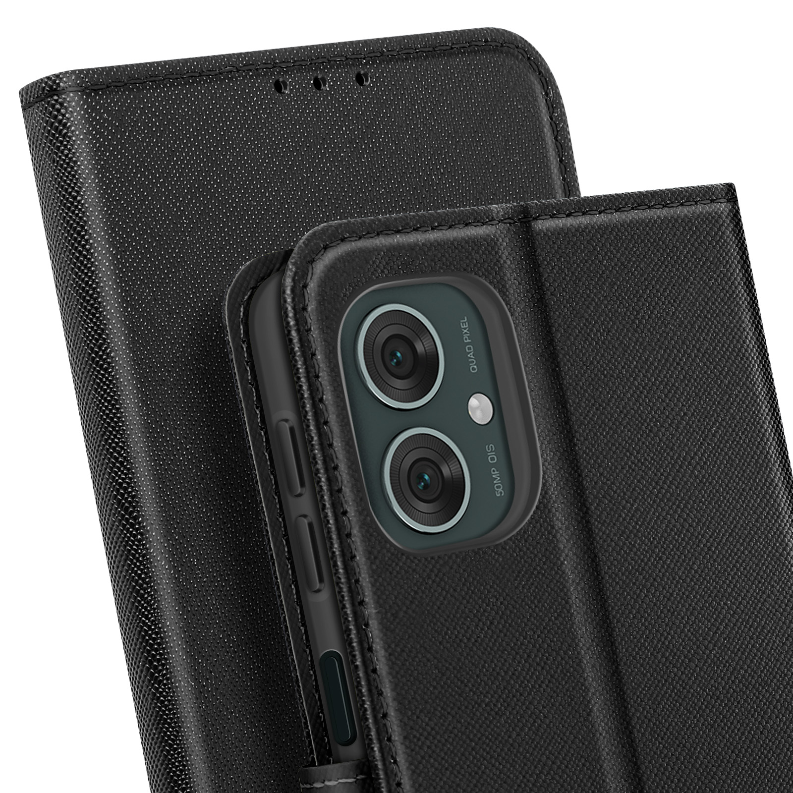 Custodia nera per telefono, primo piano del telefono. Fotocamera quad pixel visibile. La custodia è chiusa.