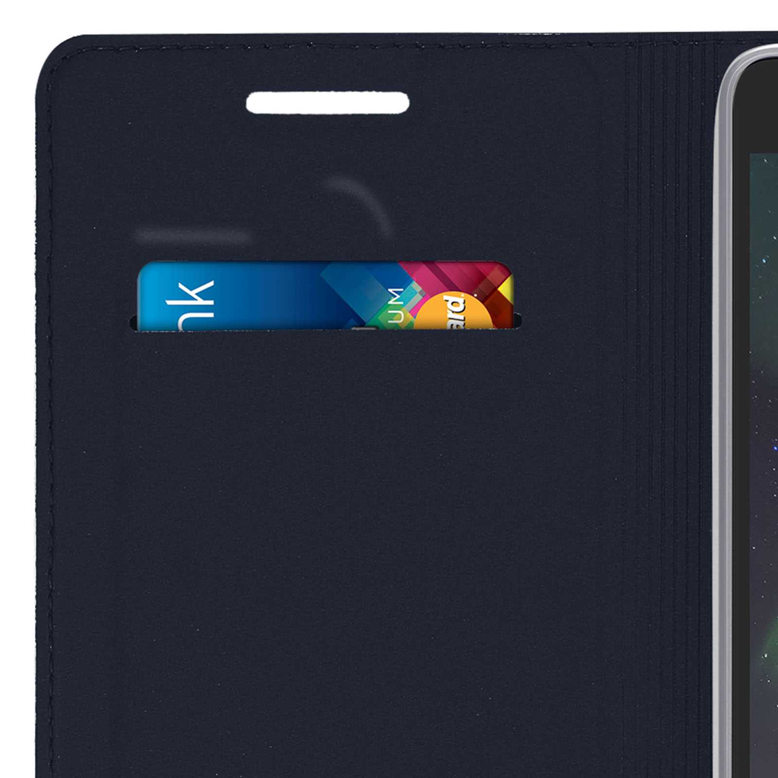 Custodia blu navy per telefono. Ha una fessura per una carta. Carta parzialmente visibile.