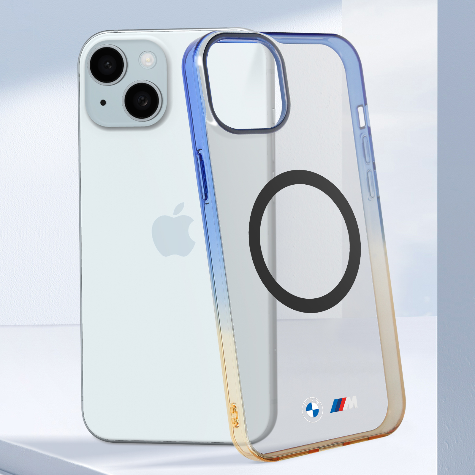 iPhone dietro custodia trasparente con logo BMW.