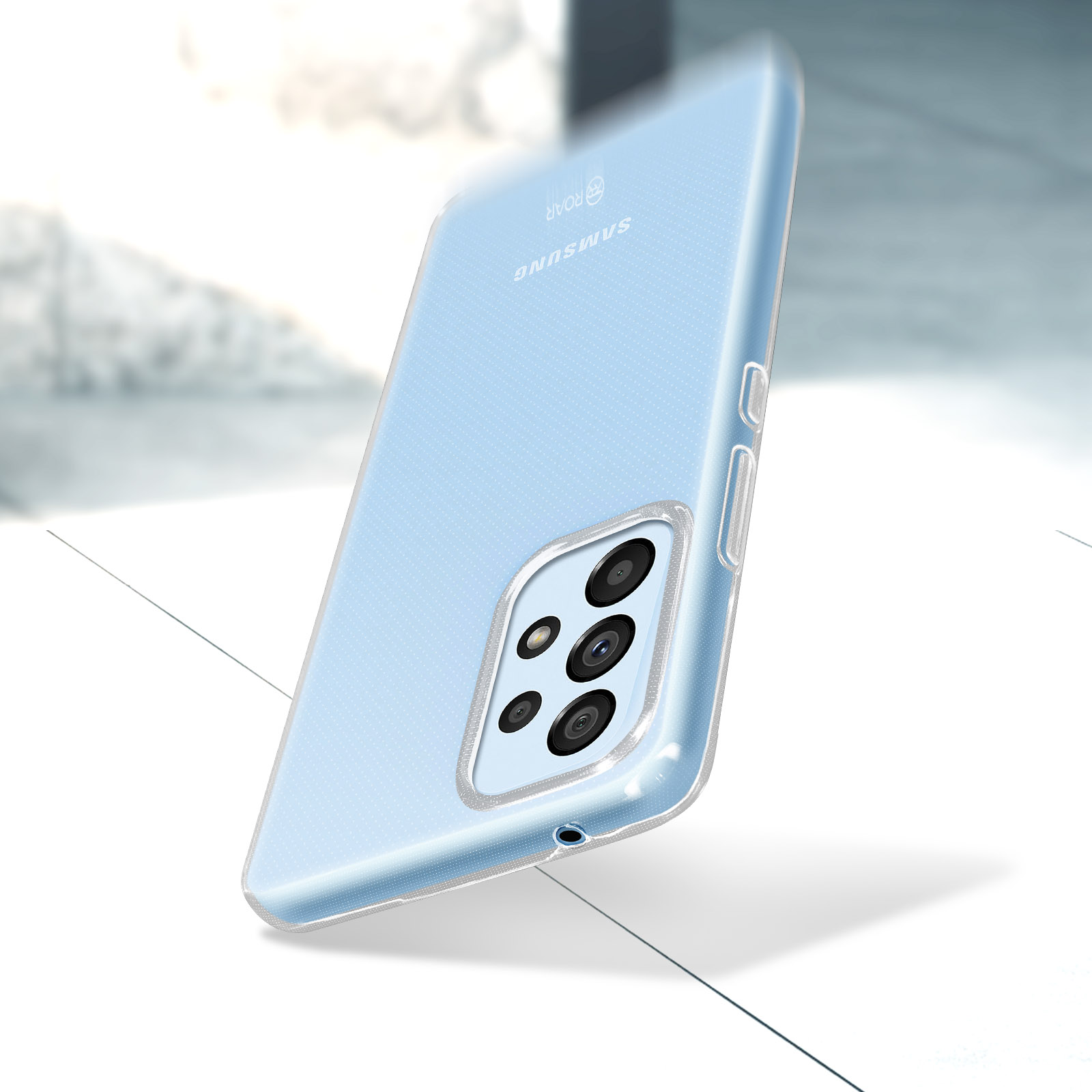 Funda azul claro para teléfono Samsung con parachoques transparente y logo Roar.