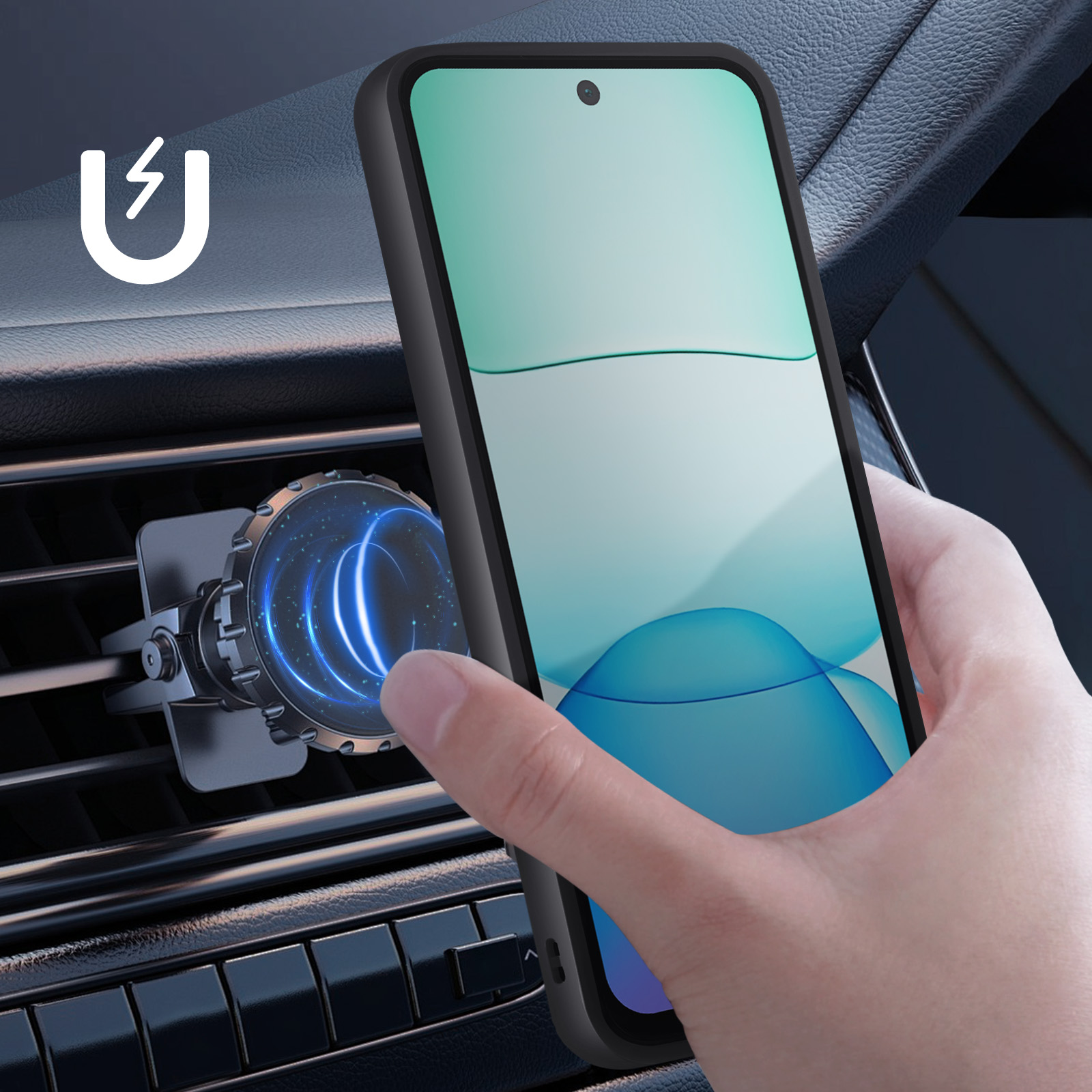 Telefono montato in una presa d'aria dell'auto. Una mano tiene il telefono. Sfondo interno auto sfocato.