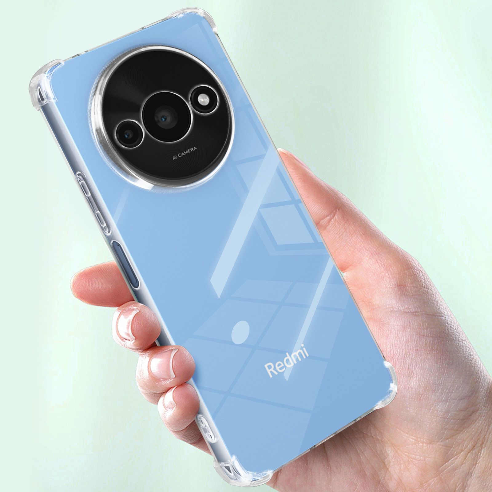 Un telefono è tenuto in mano. Il telefono è in una custodia trasparente. La custodia è blu e ha un ritaglio per la fotocamera.