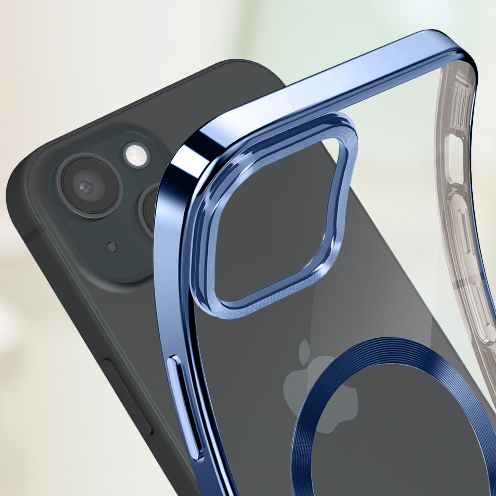 Custodia trasparente con cornice e anello blu, su un telefono nero. Sfondo sfocato.