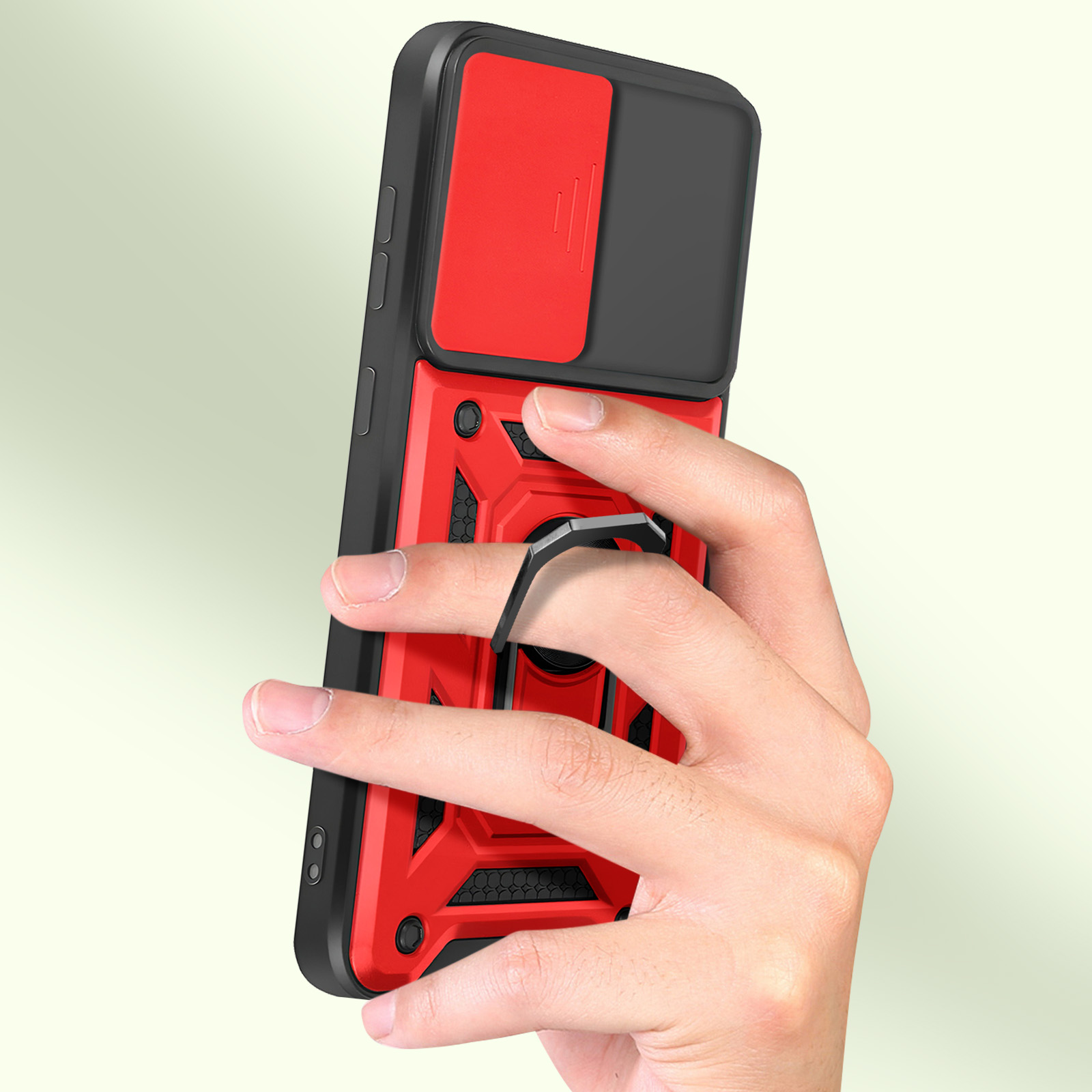 Una mano che tiene una custodia per telefono rossa e nera con un supporto ad anello e una copertura scorrevole per la fotocamera.