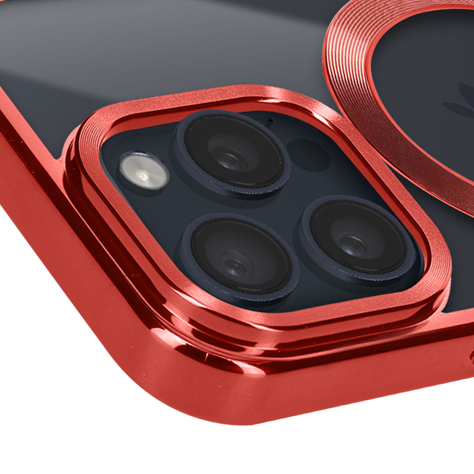 Dettaglio fotocamera di una custodia rossa. Tre obiettivi con cornice rossa.