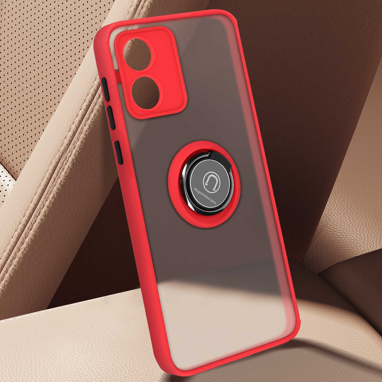 Una custodia per telefono con cornice rossa e anello magnetico. La custodia è su un sedile beige.