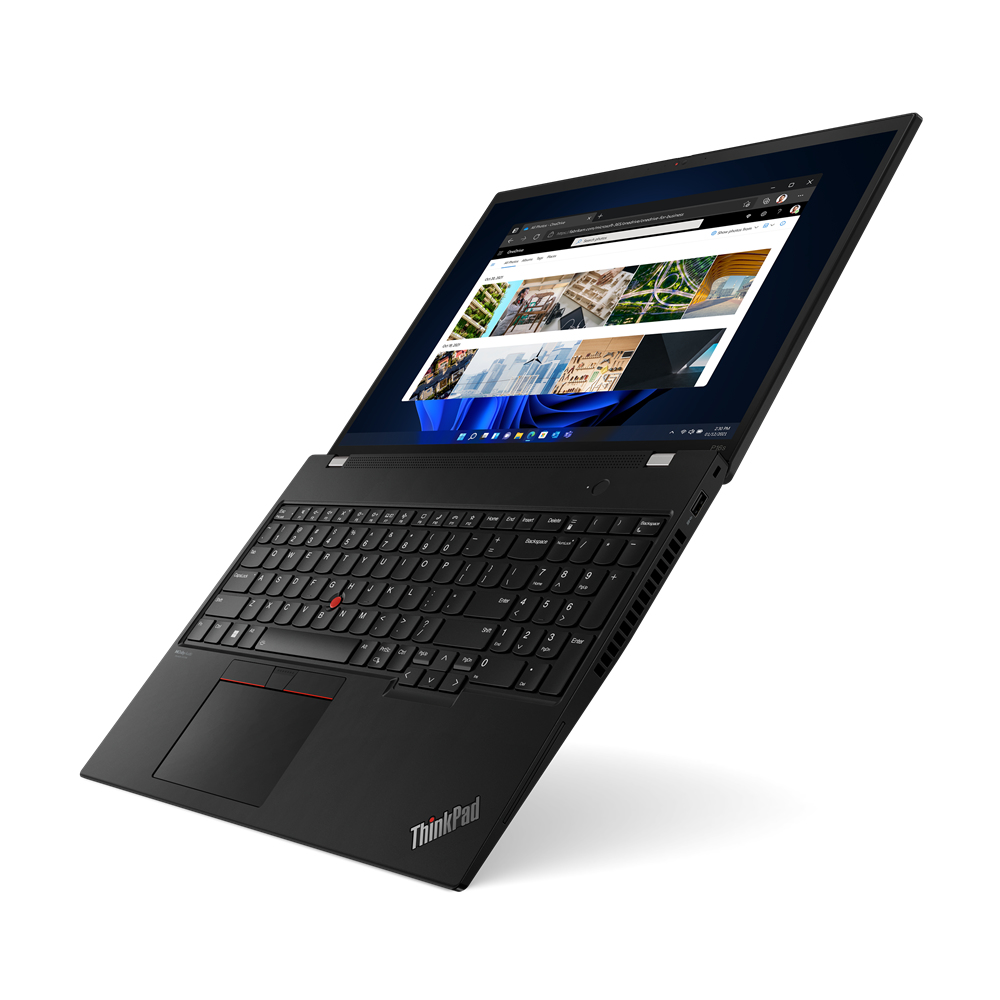 Schwarzer Laptop, geöffnet, mit Tastatur und Bildschirm, der eine Website zeigt, auf weißem Hintergrund.