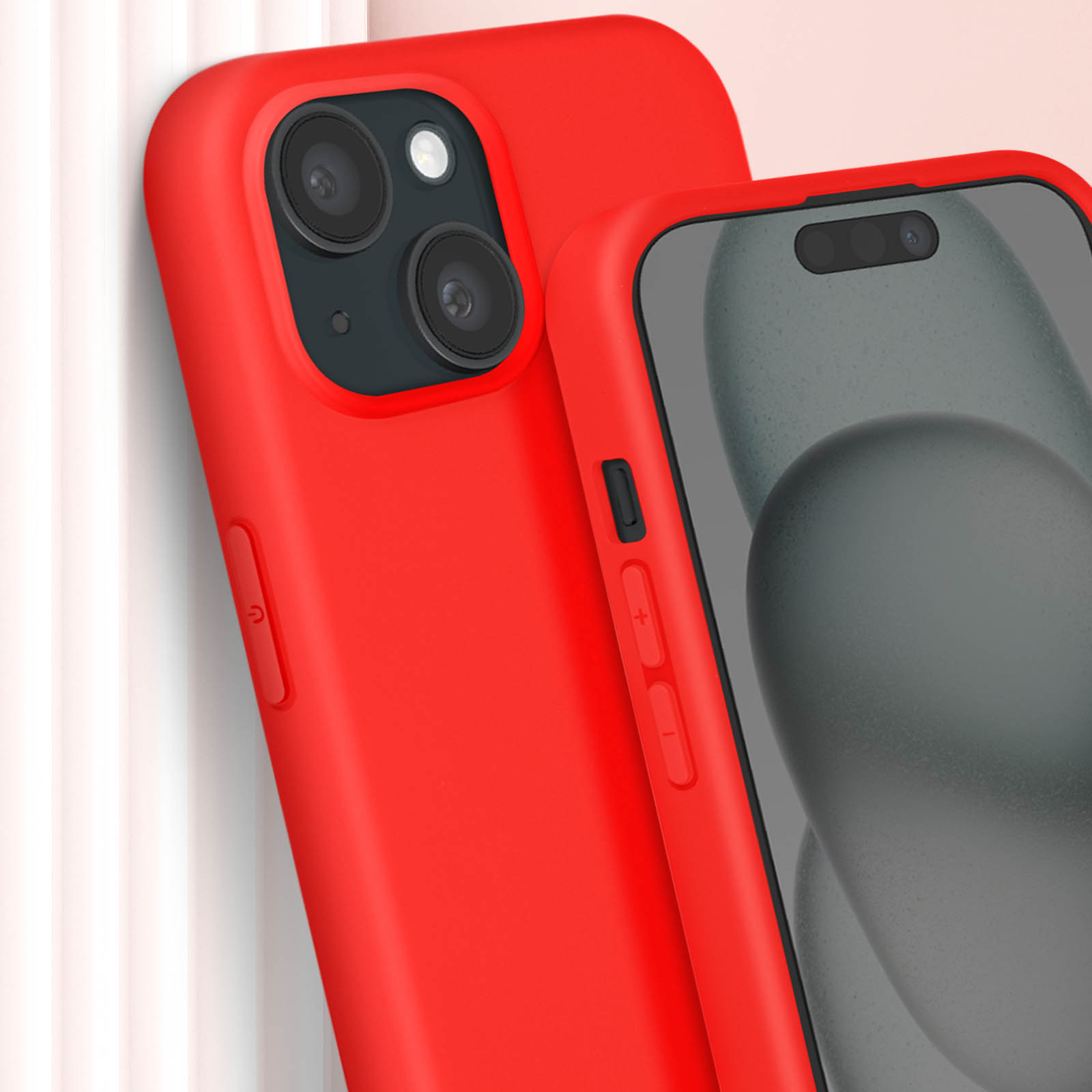 Custodie rosse per telefono con ritaglio per la fotocamera.