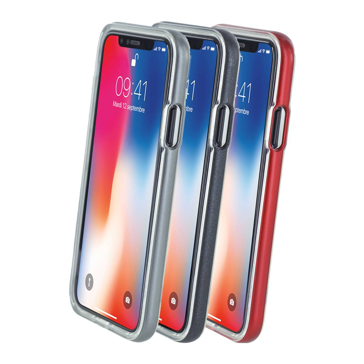 Tres teléfonos en fundas, colores variados. Están dispuestos uno al lado del otro.