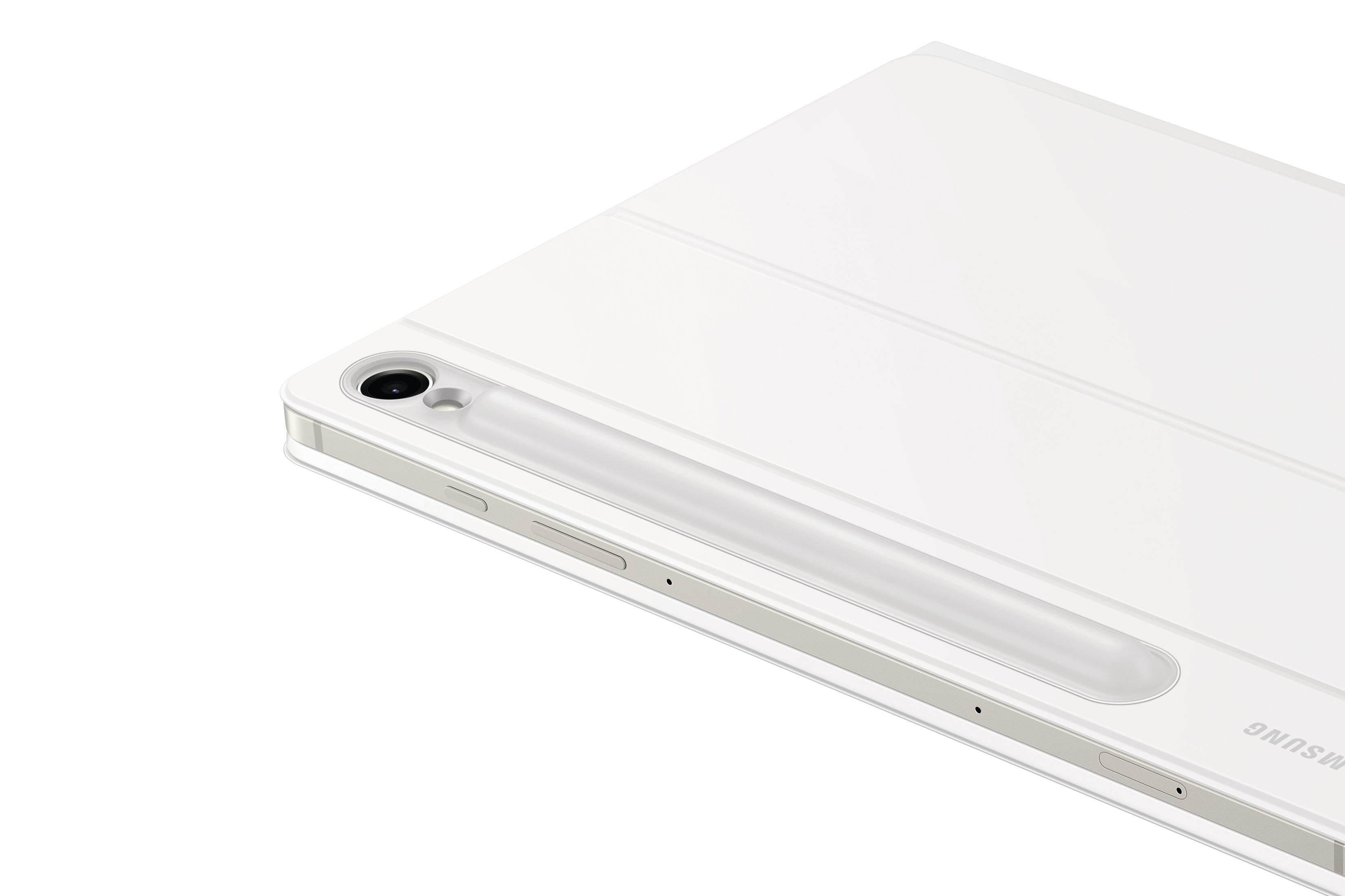 Tablet bianco con stilo e cover bianca, visto da un'angolazione.