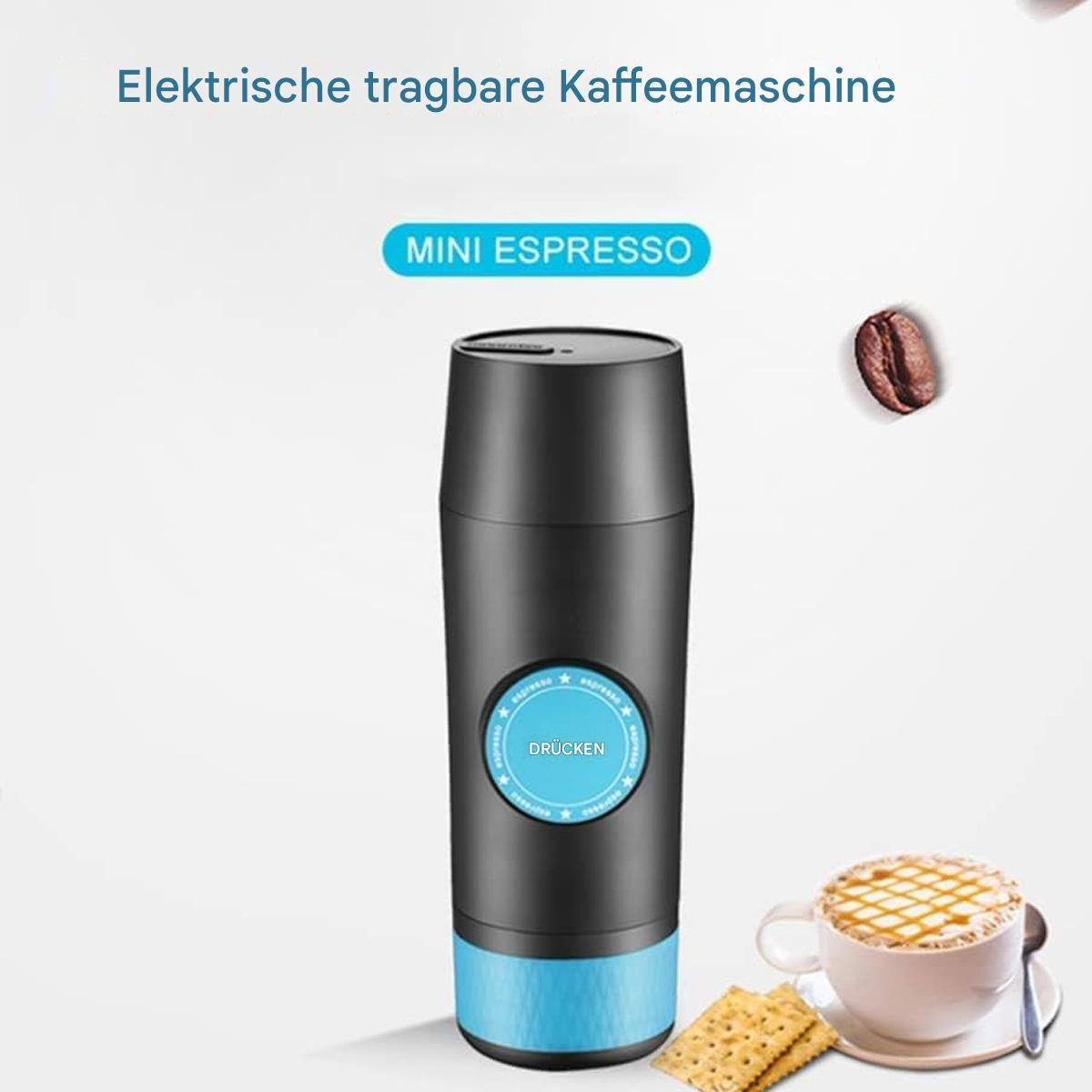 Mini-Espressomaschine mit einer Tasse Kaffee und Crackern. Eine Kaffeebohne ist ebenfalls vorhanden.