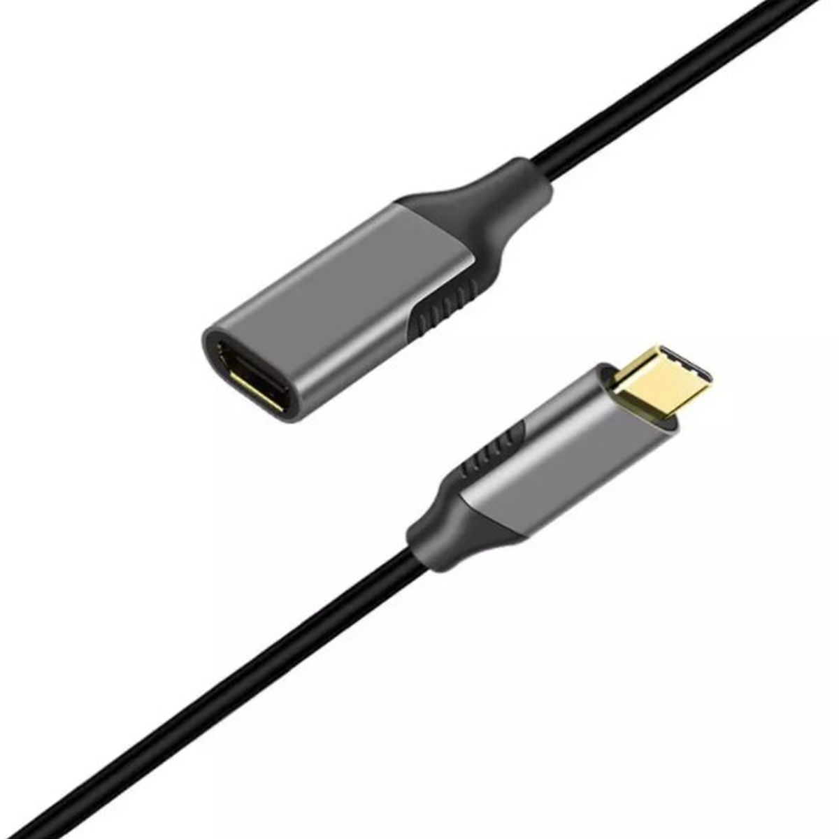 Ein schwarzes Kabel mit einem USB-C- und USB-A-Adapter, Nahaufnahme.
