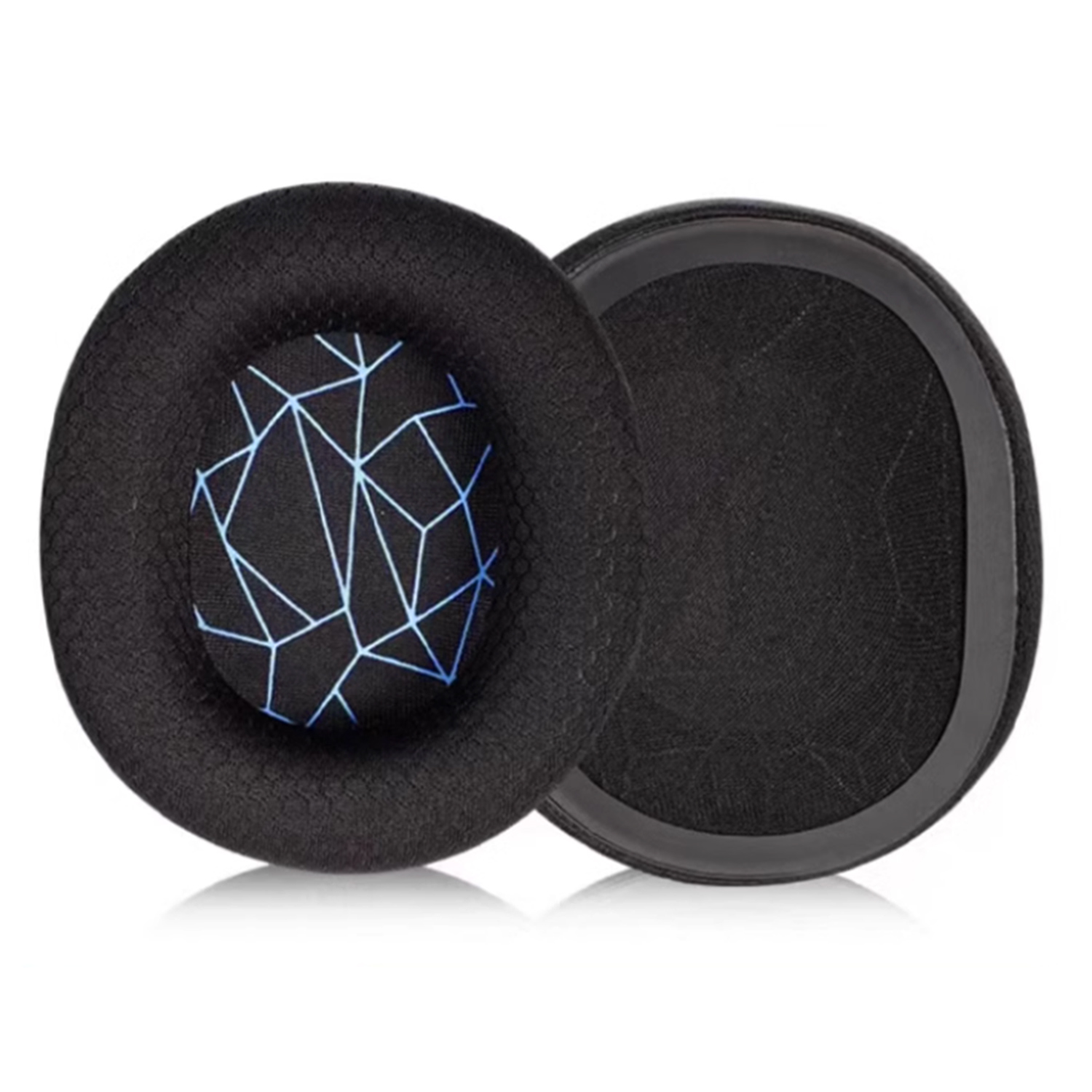 Dwie czarne nausznice z geometrycznym niebieskim wzorem pośrodku.