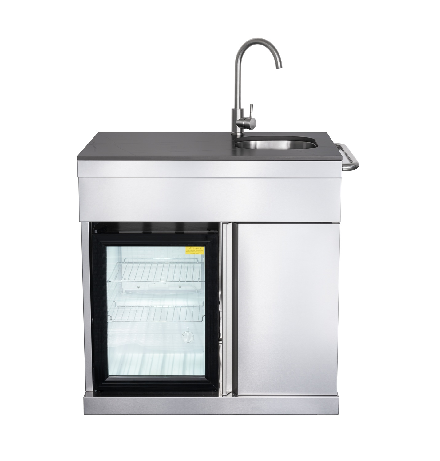 Outdoor-Kücheneinheit mit Spüle, Wasserhahn, Kühlschrank und Arbeitsplatte, alles Edelstahl.
