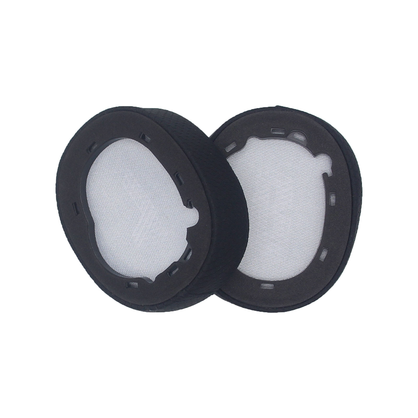 Dwie czarno-białe poduszki na uszy do słuchawek.