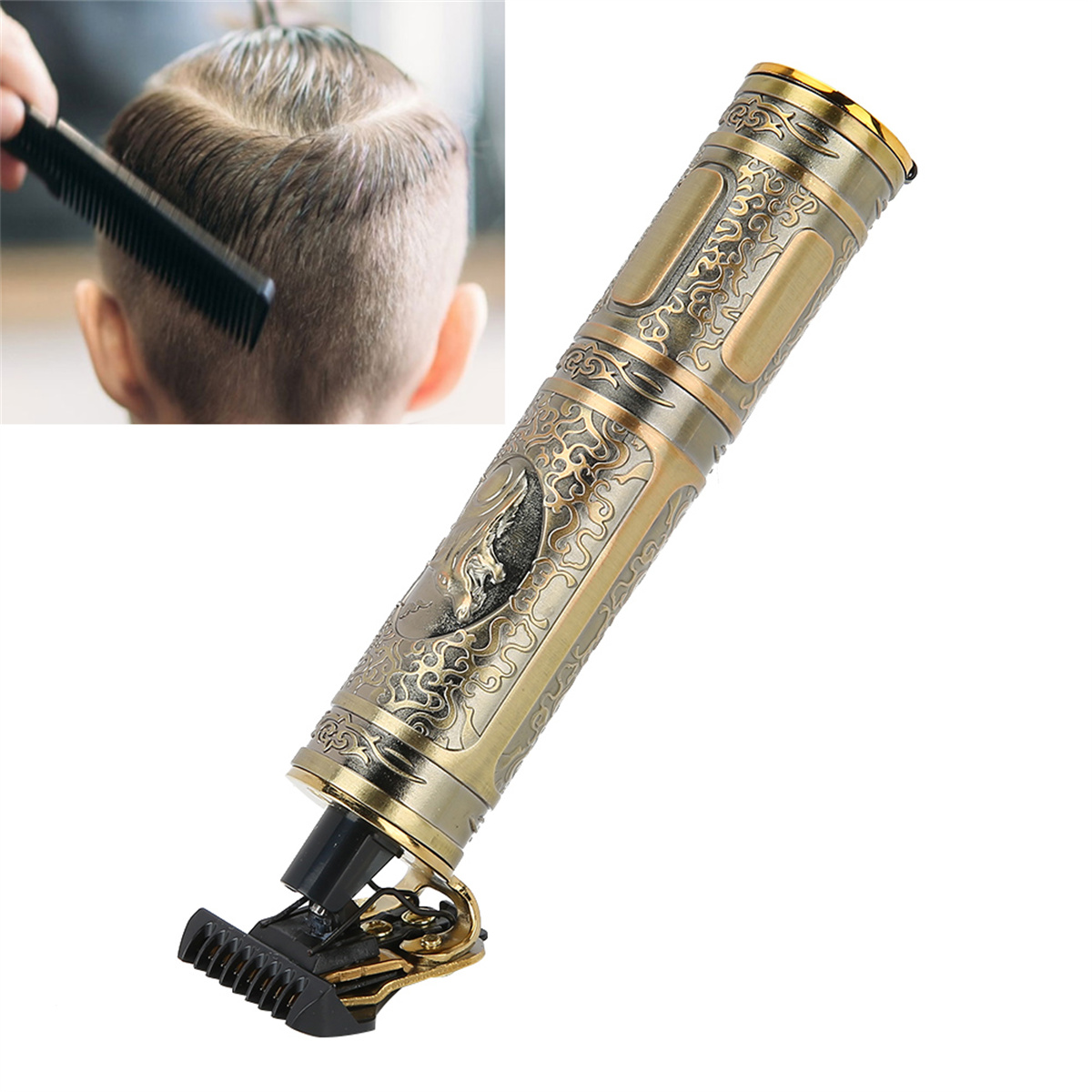 Ein verzierter, goldfarbener elektrischer Haarschneider. Eine Person kämmt die Haare eines Kindes.