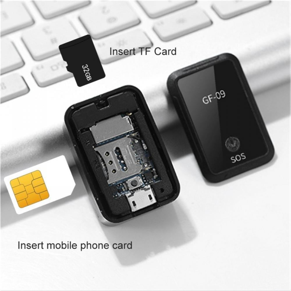 Gerät mit offenem Fach für TF-Karte, Mobiltelefonkarte; 32GB TF-Karte und eine SIM-Karte.