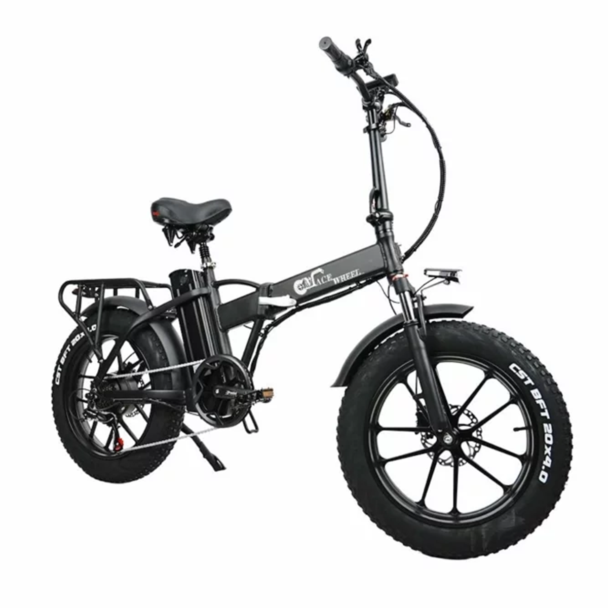 Czarny składany rower elektryczny. Pomarańczowe koła, czarna rama. Białe tło.