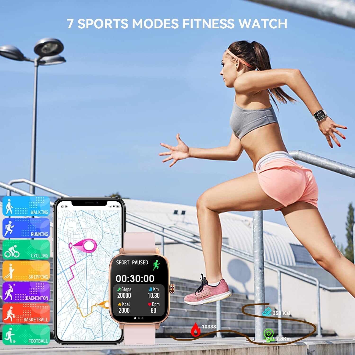 Eine Frau rennt, trägt eine Fitnessuhr und schaut auf ihr Handy mit Sport-App.