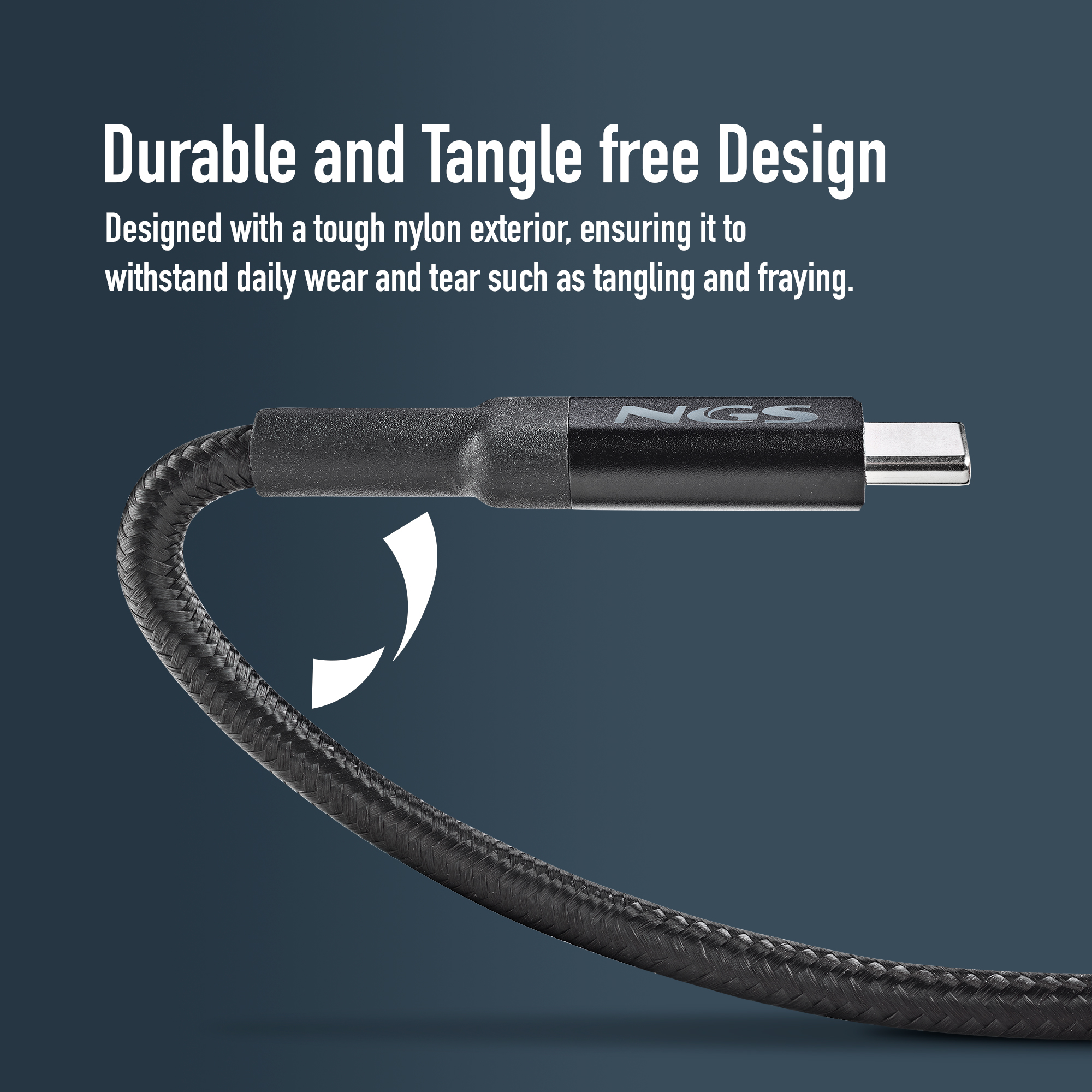 Un cable USB-C negro con diseño flexible, resaltando el conector.