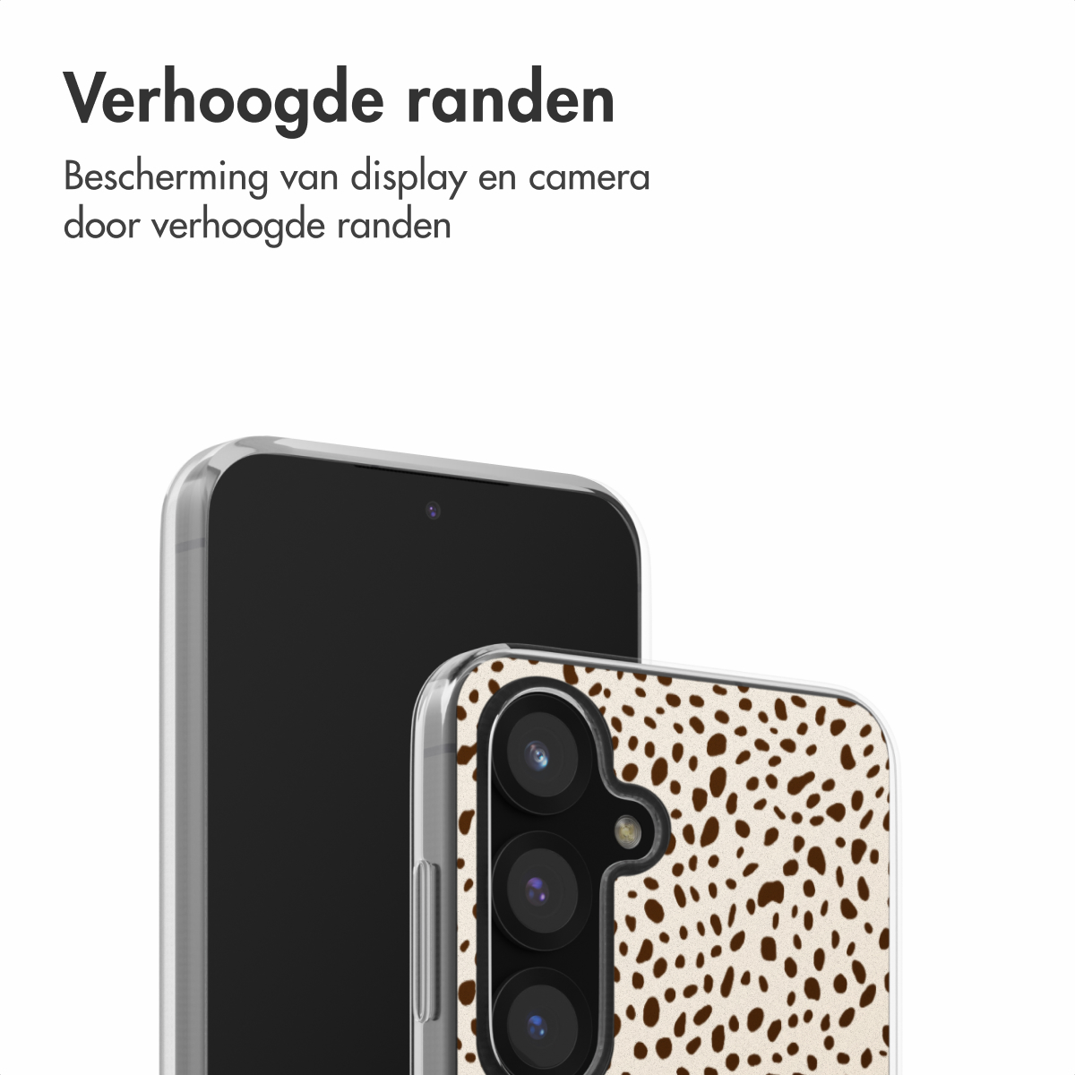 Een telefoonhoesje met bruine vlekken op een beige achtergrond wordt in de buurt van een zwarte telefoon geplaatst.
