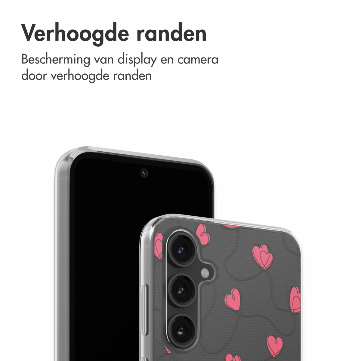 Telefoon met een zwart scherm en een roze hartjespatroon hoesje. De camera is zichtbaar.