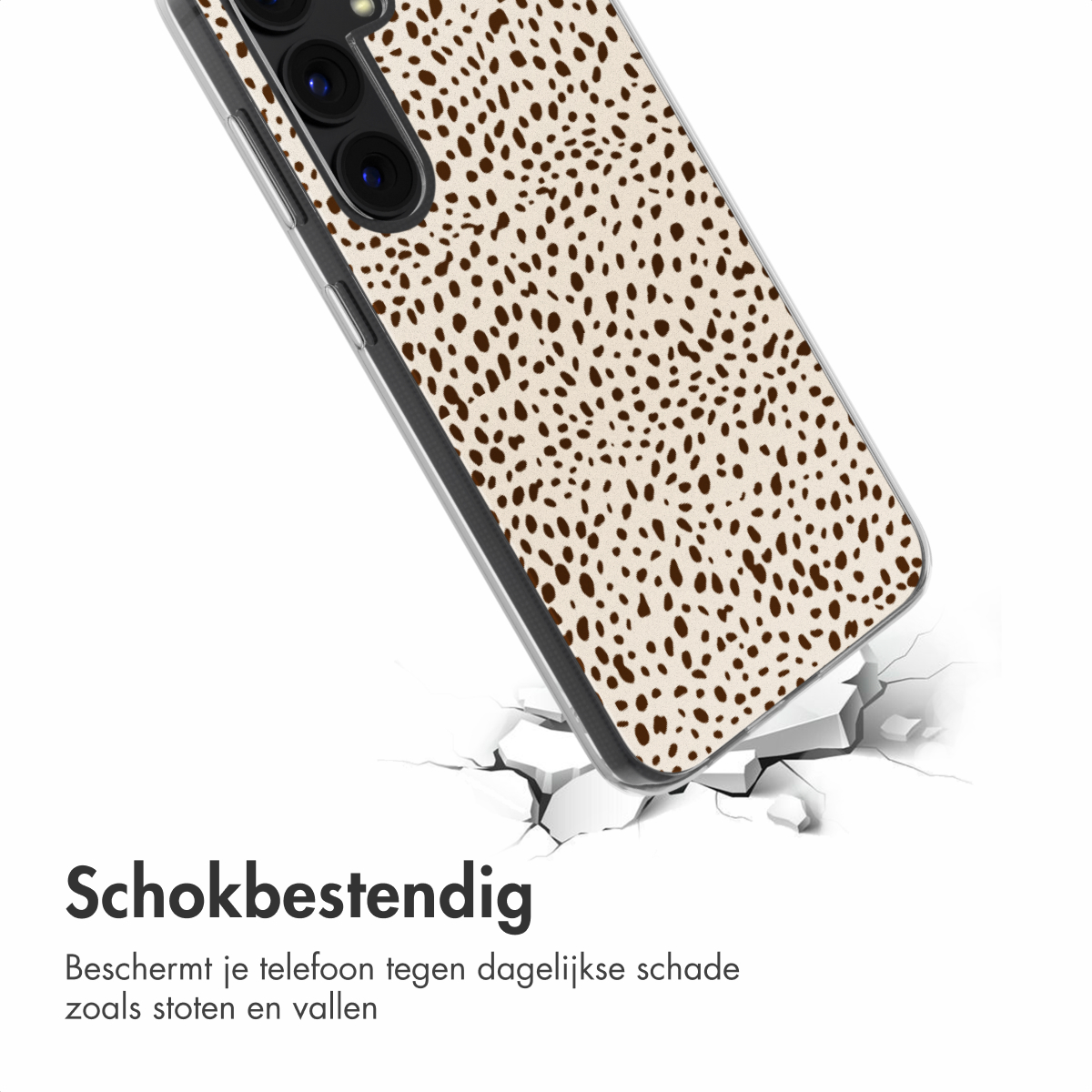 Téléphone avec étui à fond blanc et points marron, tombant et fissurant une surface.