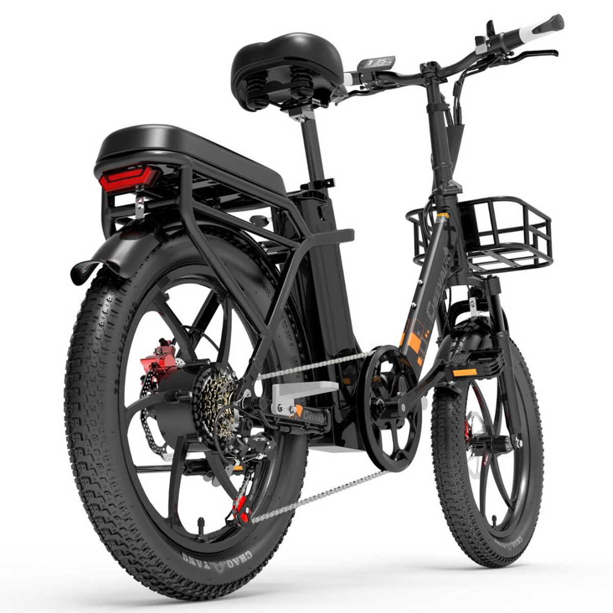Czarny rower elektryczny z koszem i tylnym bagażnikiem. Opony Chao Yang.