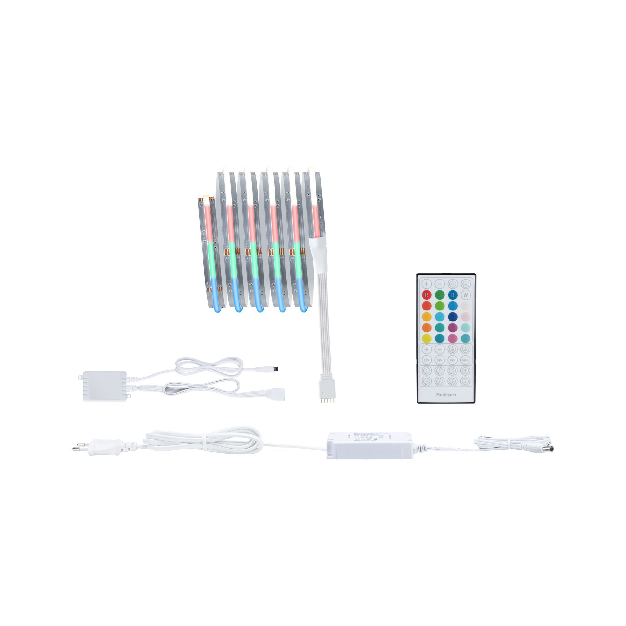 Ein LED-Streifen-Licht-Kit mit Fernbedienung, Netzteil und Anschlüssen, alles auf weißer Oberfläche.