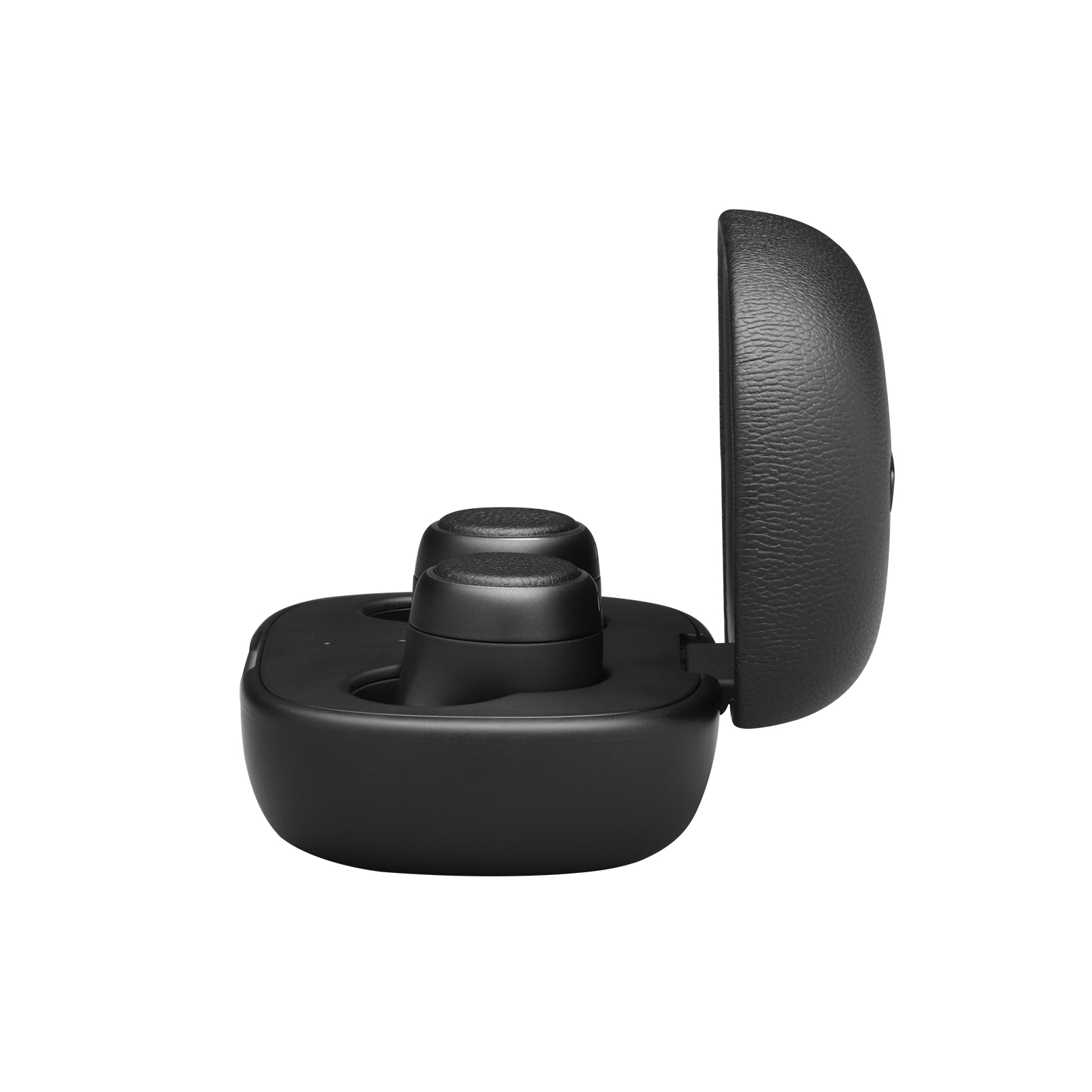 Auriculares y estuche de carga negros. Estuche abierto. Fondo blanco.