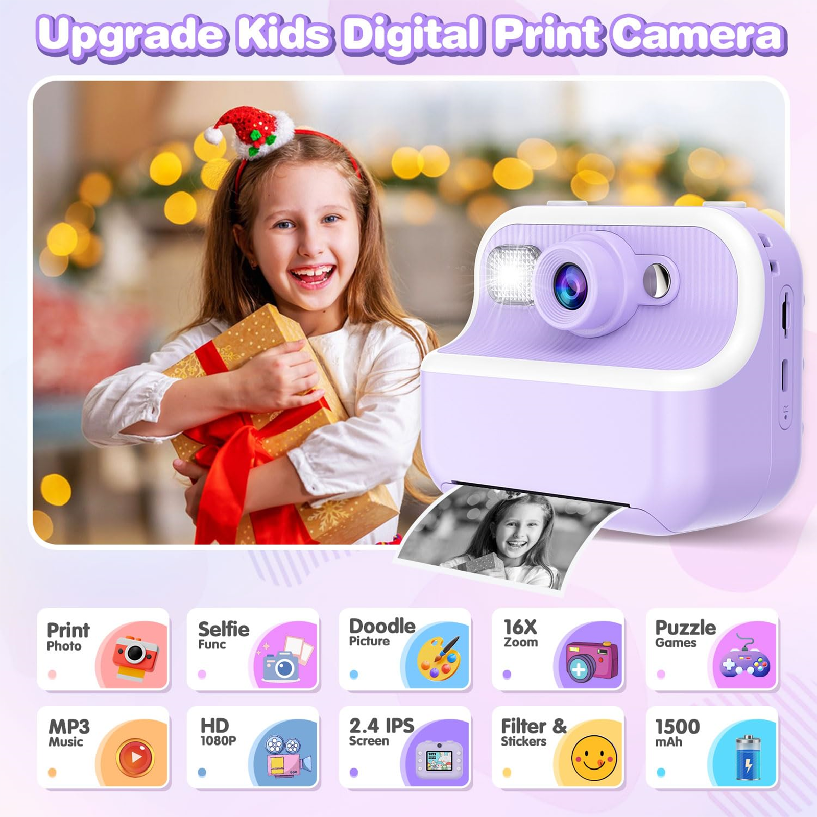 Ein Mädchen hält ein Geschenk und lächelt in der Nähe einer lila Kinder-Digitalkamera.